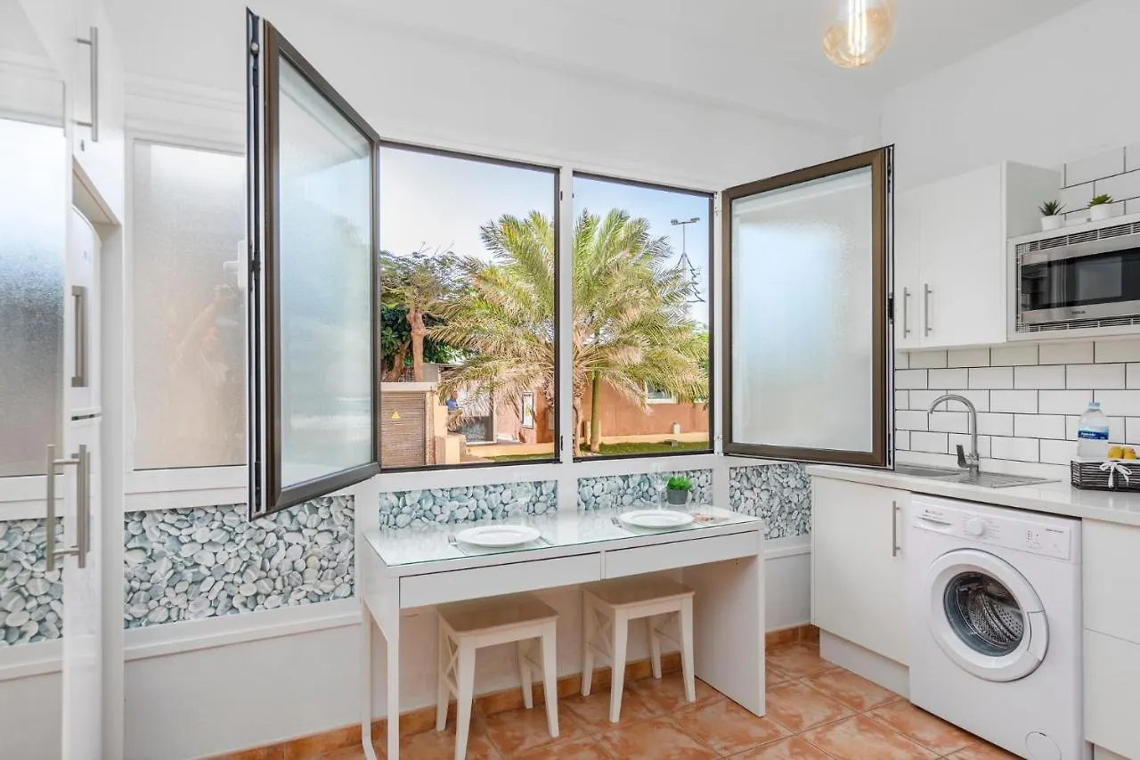 Medano4You Central Medano Loft Apartment El Medano  Spain